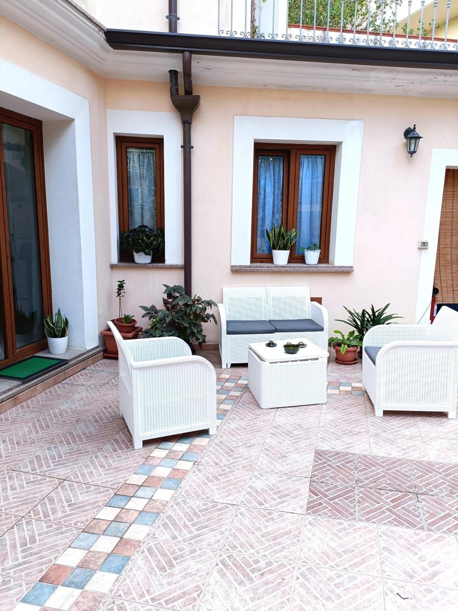 Giarranas House - Apartment With Coutyard Villacidro Exterior foto